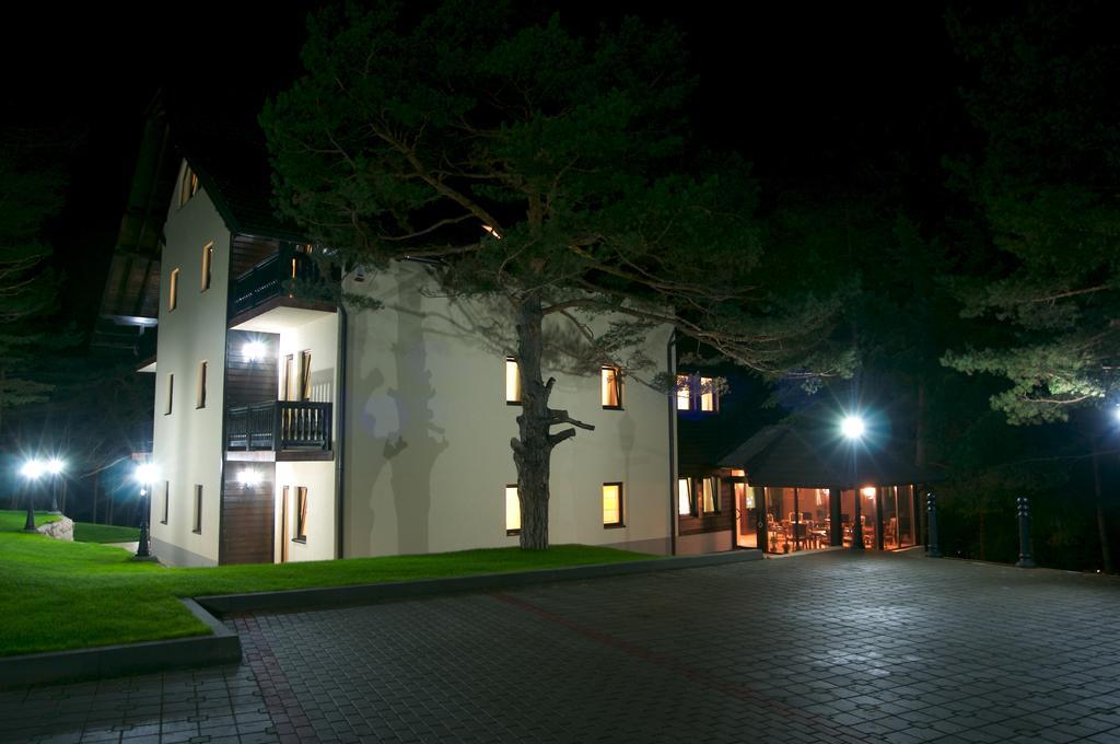 Pina Apartment